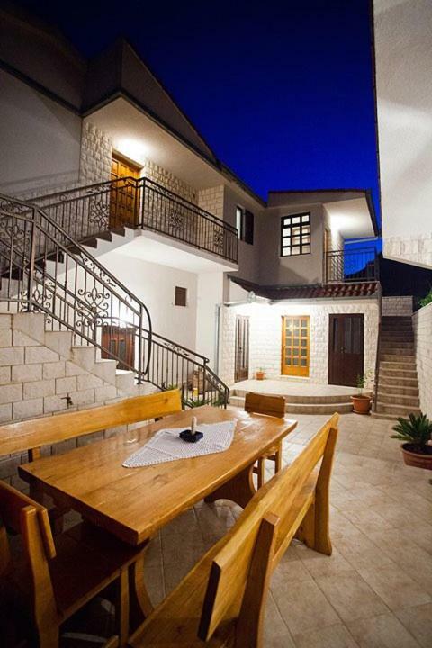 The Ana Apartments Komiža Exteriér fotografie