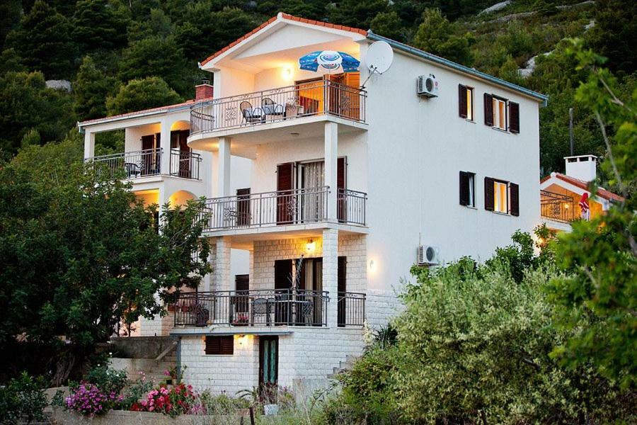The Ana Apartments Komiža Exteriér fotografie